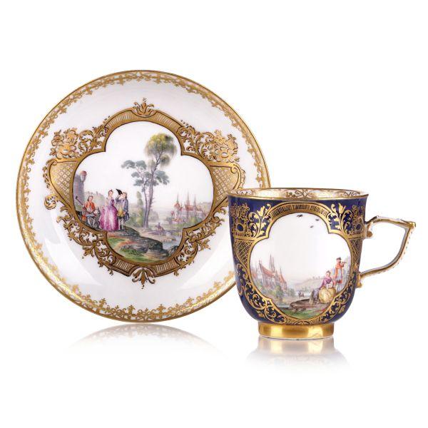 Cup and saucer with Albrechtsberg Castle